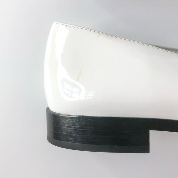 Chanel CC Logo Turnlock Calfskin Patent Leather Cap Toe Maryjane Flats Shoes 37 - Picture 6 of 12